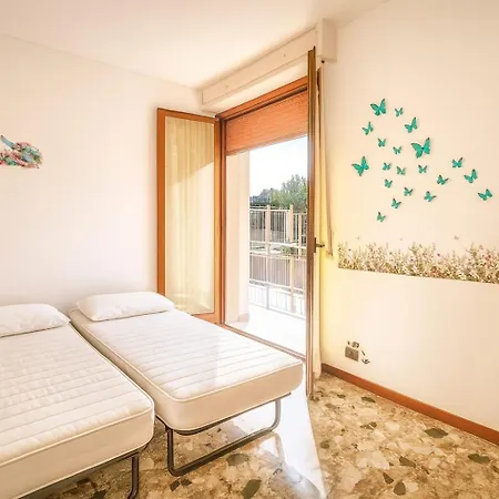 Con Terrazza E Vista Panoramica Апартаменты