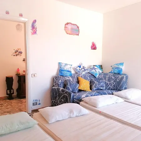 Con Terrazza E Vista Panoramica Алассио